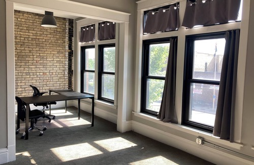 Albert Lea Apartment | Historic Charm- 2 bedroom apartment, downtown Albert Lea