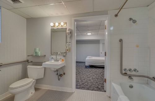 Music Row Hotel | Historic Converted Dorm Room in Great DT location!