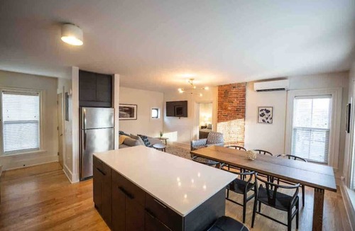 Corn Hill House | Historic Cornhill cutie patootie