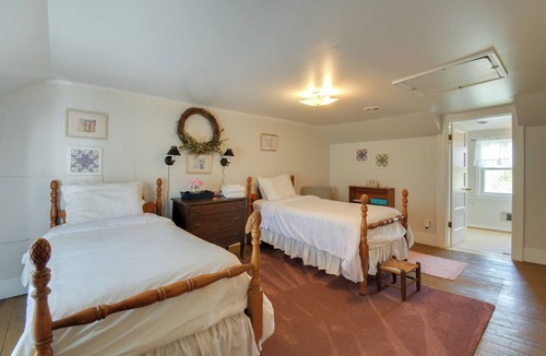 Rockbridge Baths House | Historic Countryside Escape - Relax, Hike, & Fish! Near Lexington