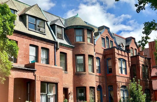 Dupont Circle House | Historic DC rowhome - five minutes from the White House