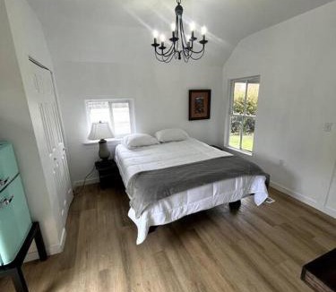 Logan Apartment | Historic Downtown Dwelling