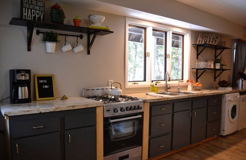 Hudson House | Historic Downtown Hudson Rental