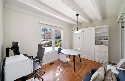 University South House | Historic Downtown PA House W/Sauna