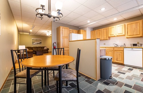 Historic Downtown La Crosse Apartment | Historic Downtown Top Floor 2BR Apartment