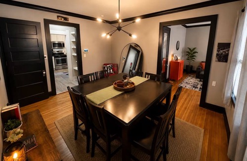 Kennedy King House | Historic Downtown Duplex - Fire Pit, Gym & Parking