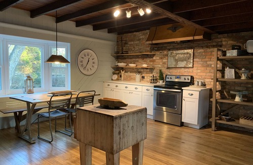 Hardwick House | Historic Farmhouse minutes from downtown Milledgeville