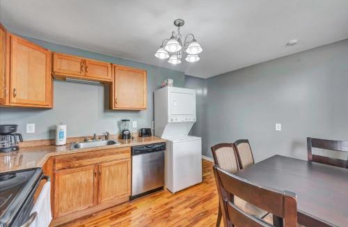 Southwest Garden House | Historic First Floor Tower Grove Unit STL 1E
