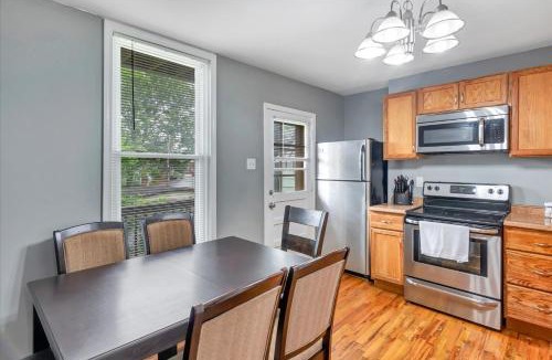 Southwest Garden House | Historic First Floor Tower Grove Unit STL 1E