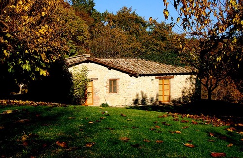 Amelia House | Historic, fully restored Borgo with little church, nature and lake