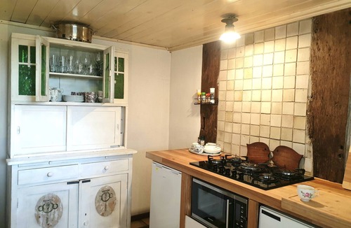 Detmold Cottage | Historic half-timbered house, sauna, natural garden, fitness, movie theater, view