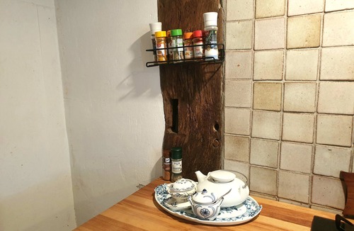Detmold Cottage | Historic half-timbered house, sauna, natural garden, fitness, movie theater, view