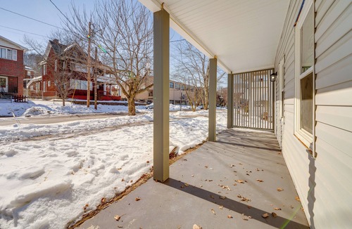 Bellepoint Apartment | Historic Hinton Gem: Walkable Luxury Near Dtwn!