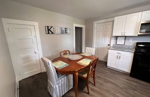 Greer Apartment | Historic Home in Downtown Greer Shop,Eat & Sleep