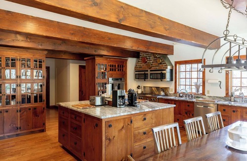 Town of Marbletown Cabin | Historic Home on 80 Acres | Pool, Duck Pond & Gym