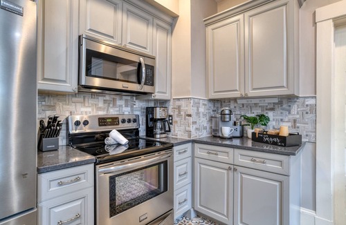 St. Augustine House | Historic Home, Perfect for Special Occasions, 3 Master Suites, Steps to Sites, $300 in Free Tickets!