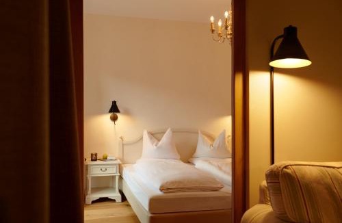 Campo di Trens Apartment | Historic Hotel Bircher B&B Apartments near Sterzing