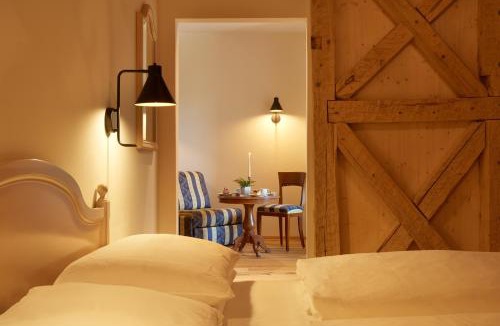 Campo di Trens Apartment | Historic Hotel Bircher B&B Apartments near Sterzing