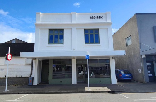 Invercargill City Centre Apartment | Historic Inner City Apartment