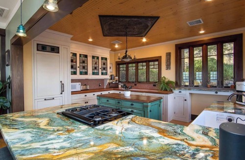 Jerome House | Historic Little Daisy Villa Sleeps 4 Sedona Views