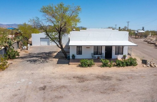 Bullhead City House | Historic Mercantile & Post Office Turned Charming 3-Bedroom Getaway