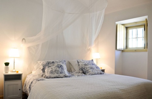 Cascais Apartment | Historic one bedroom apartment in the heart of Cascais