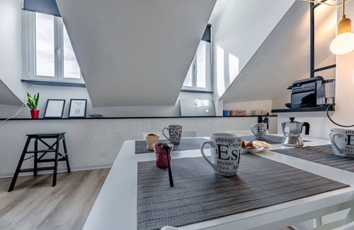 Savona Apartment | [Historic Palace Duplex] Cruise 2 min A/C WiFi