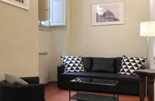 San Niccolo House | Historic Palazzo, Central Location, 1 bedrooms retreat