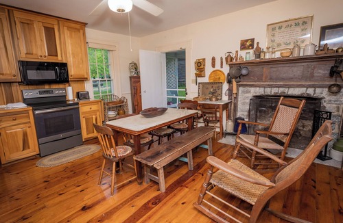Springfield House | Historic Parker’s Landing