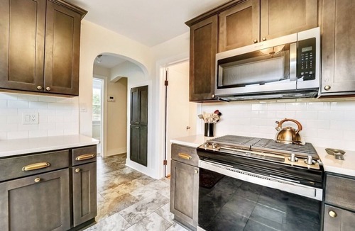 Front Park House | Historic Private Getaway Near Downtown Buffalo!