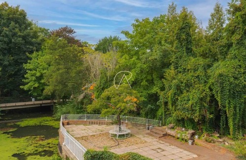 Windsor House | Historic River View Home in Windsor - By Tempstay
