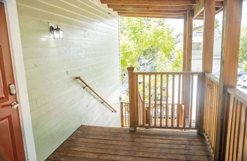 St. Augustine Historic District Apartment | Historic St. Augustine Balcony Apartment