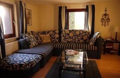Irlenborn Apartment | Historic Unkelbach House