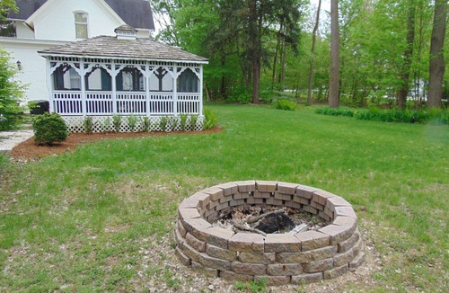 Granger House | Historic, updated w/2 Ensuites! 7 real beds