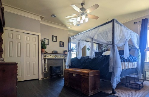 Sunbury House | Historic Victorian dream house along the Susquehanna River
