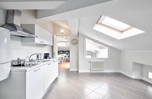 Como City Centre Villa | Historic Villa in Como Center + 4 free parking
