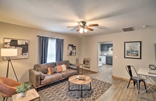 West Plains House | Historic West Plains Home: Walk to MSU + Dtwn