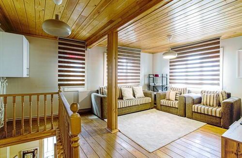 Beyoglu Villa | Historical Duplex Villa with Patio in Beyoglu