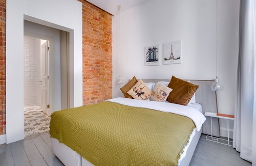 Pera Apartment | Historical Flat with Balcony near Galata Tower