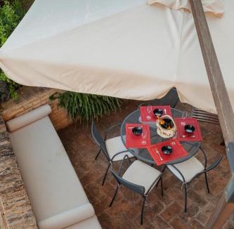 Cupra Marittima Apartment | Historical Residence Patio - Sea View, Garden, AC