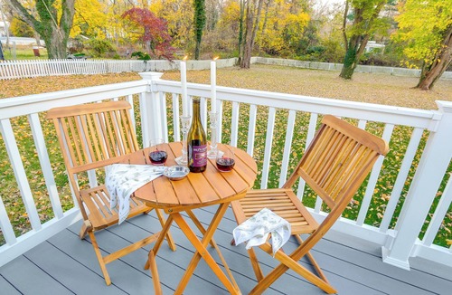 Thurmont House | Historical Thurmont Escape w/Furnished Deck!