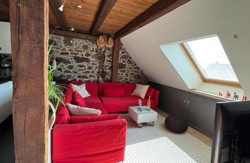 Lich Apartment | Historische Ferienwohnung mit Sauna und Dachterrasse