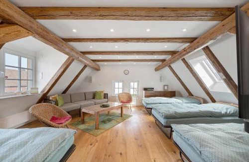 Lorch House | Historische Unterkunft 1 und 2