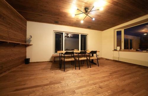 Atsuma Apartment | Hitotoki Base