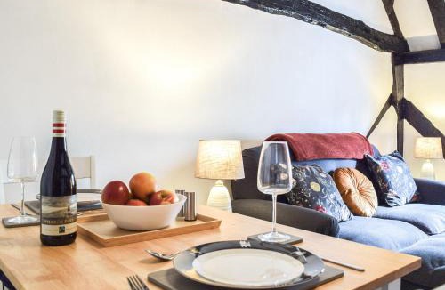 Abingdon House | Hive Mews
