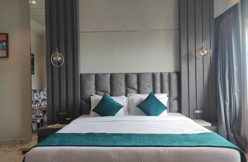 Dibrugarh Hotel | HM Resort