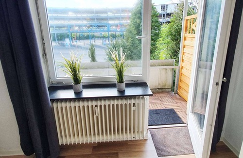 Celle Apartment | HÖ01 large apartment with dryer and washing machine