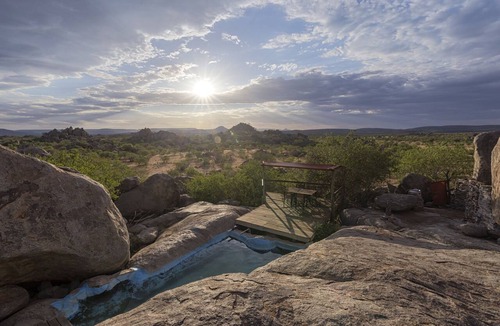 Palmwag RV Rental | Hoada Camp Site