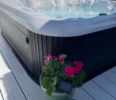 Paignton Resort | Hoburne Devon Bay - Hot Tub 2 Bed Paignton
