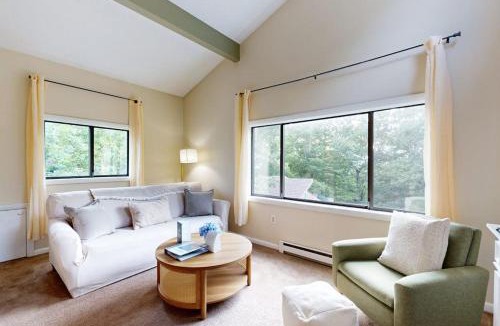 Campton Apartment | Hodgman Getaway